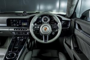 Porsche 911 Turbo S 2020 года  (UK)